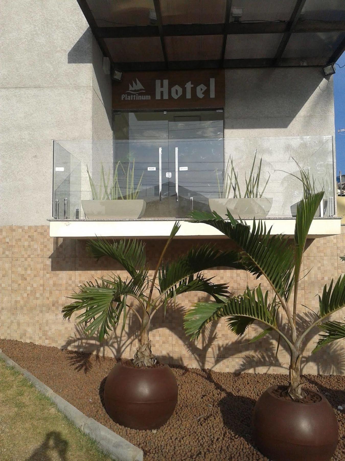 Plattinum Hotel Lauro de Freitas Esterno foto